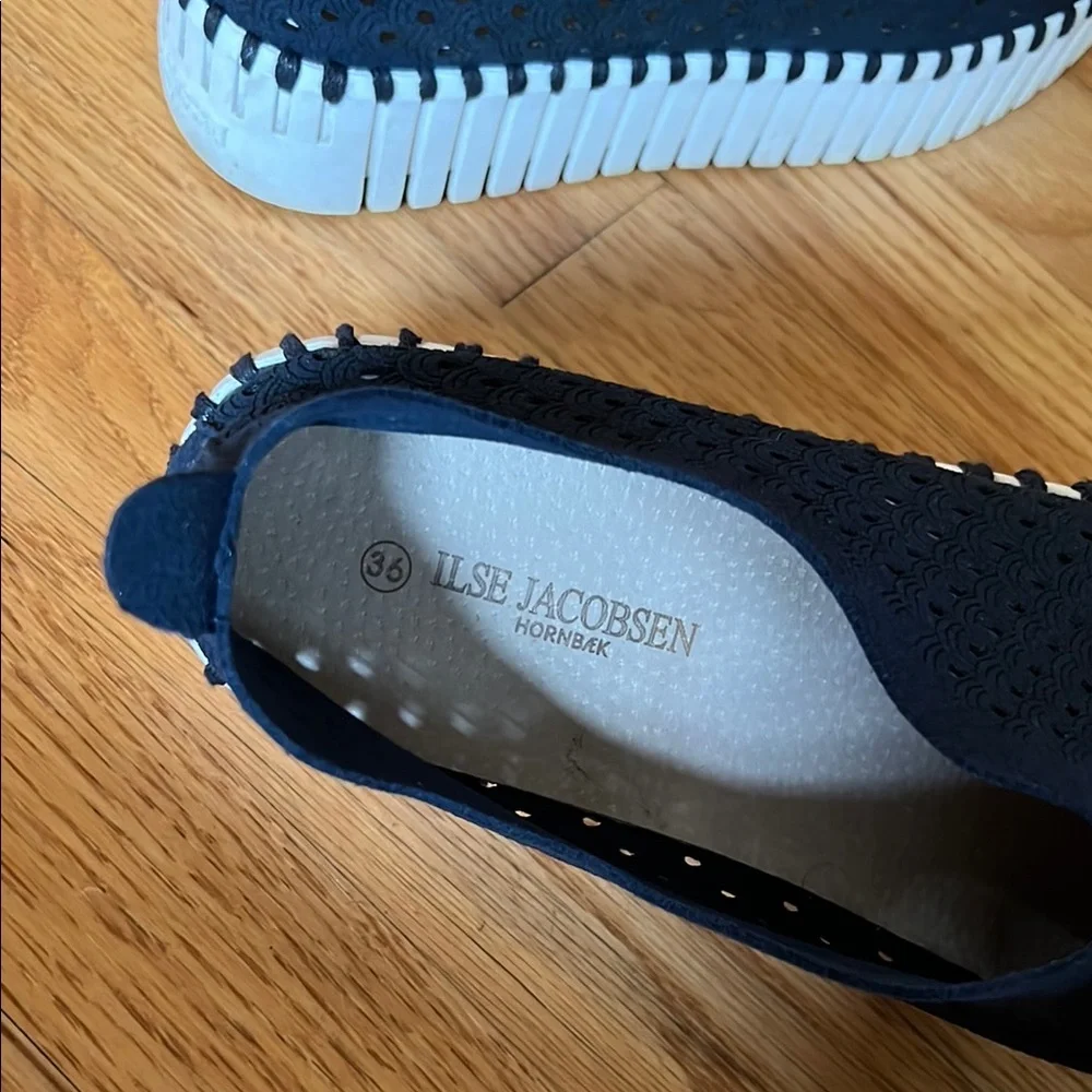 Ilse Jacobsen Navy Blue Slip-On Shoes - Picture 3 of 3